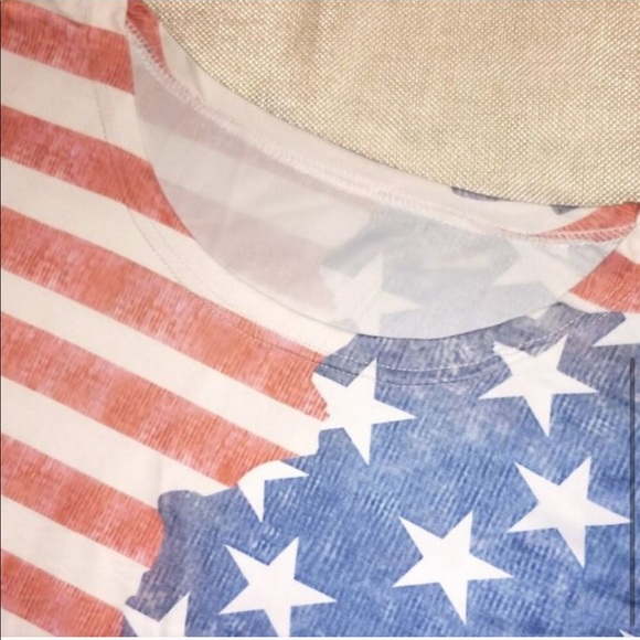 ❣️SALE❣️ 🆕 American Flag T-Shirt - Picture 5 of 7